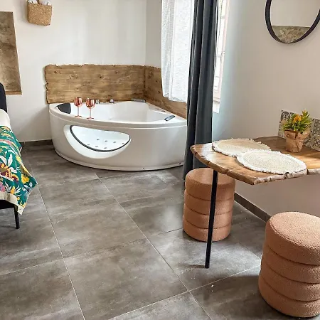 Le Rempart Du Boudoir A * Carcassonne