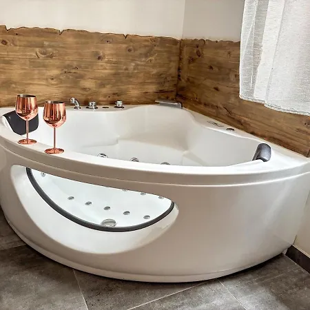 Appartement Le Rempart Du Boudoir A Carcassonne